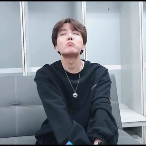 Meet your Posher, Jenny